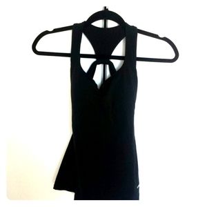 black work out shirt